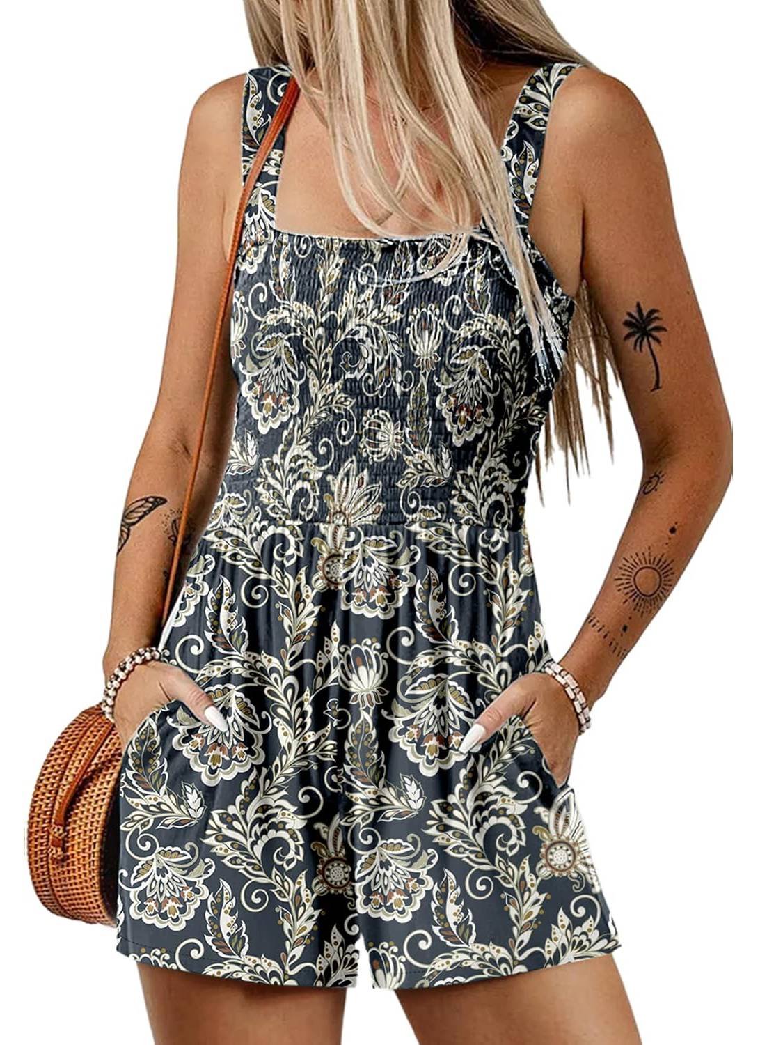 💃Women's Summer Square Neck Sleeveless Loose Casual Short Smocked Romper