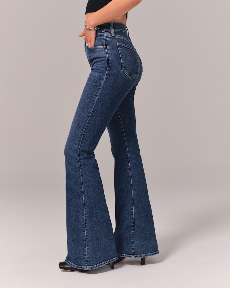 ๐
๐ฅ Ultra High Rise Stretch Flare Jean
