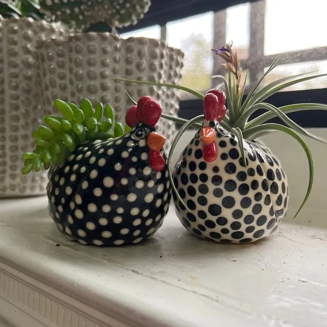 Chicken flowerpot ornament