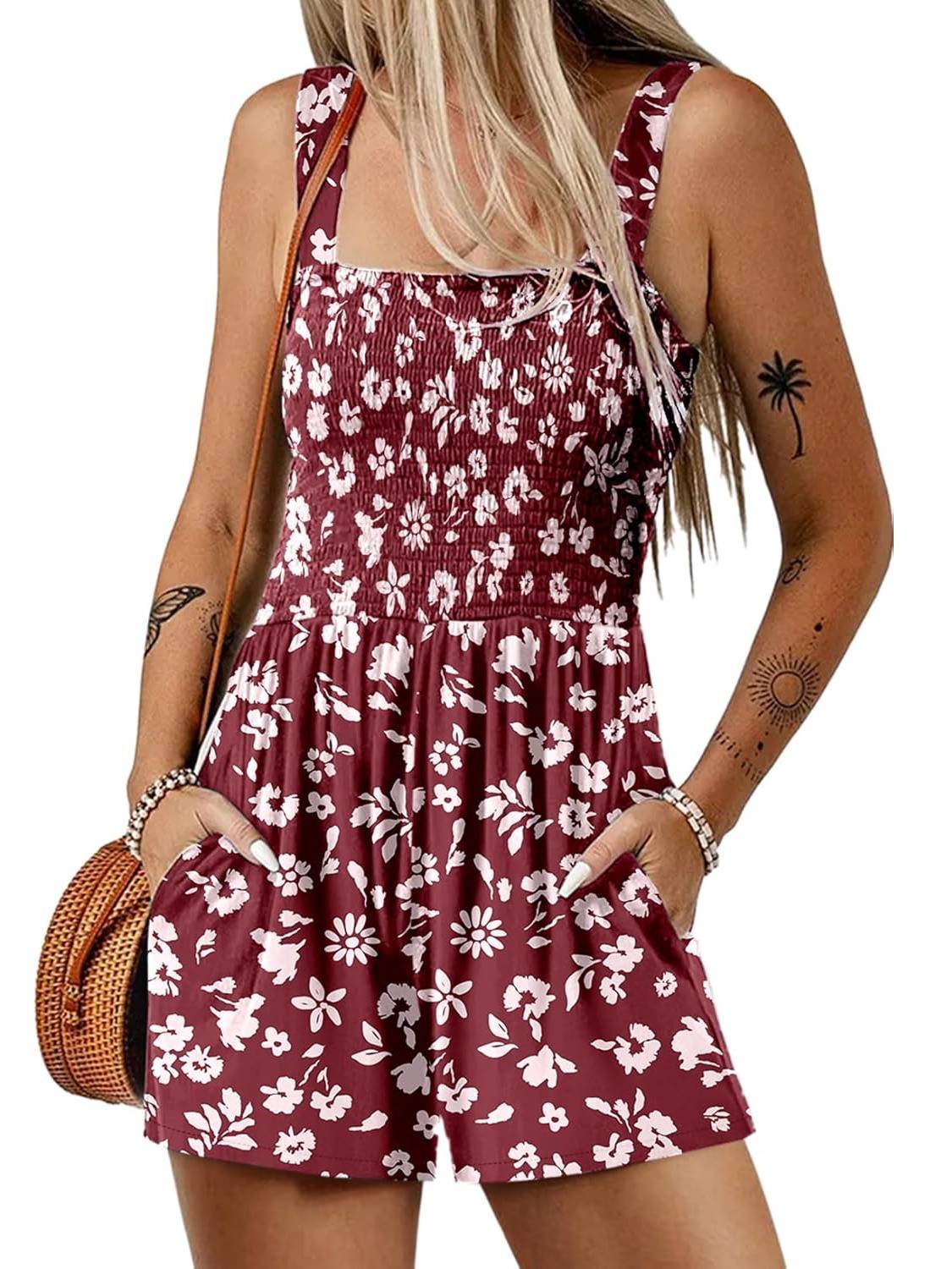 💃Women's Summer Square Neck Sleeveless Loose Casual Short Smocked Romper