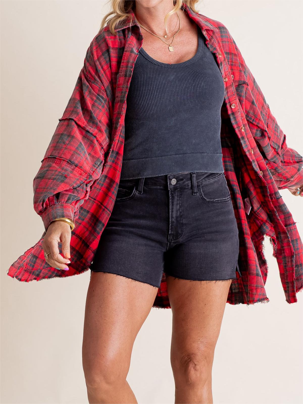 🔥Women's Seams Raw Edge Washed Oversized Shirt Jacket with Pockets