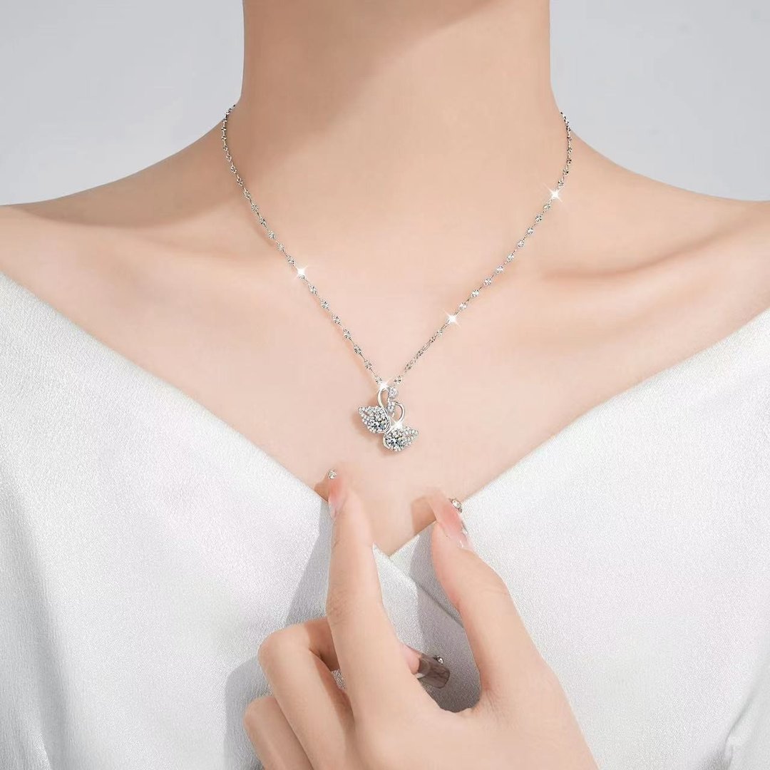 Double Swan Moissanite Pendant Necklace