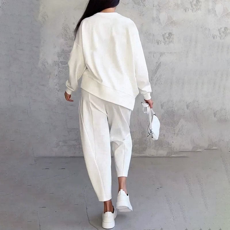 🌸Women's 2-piece set: long-sleeved round neck top + pants