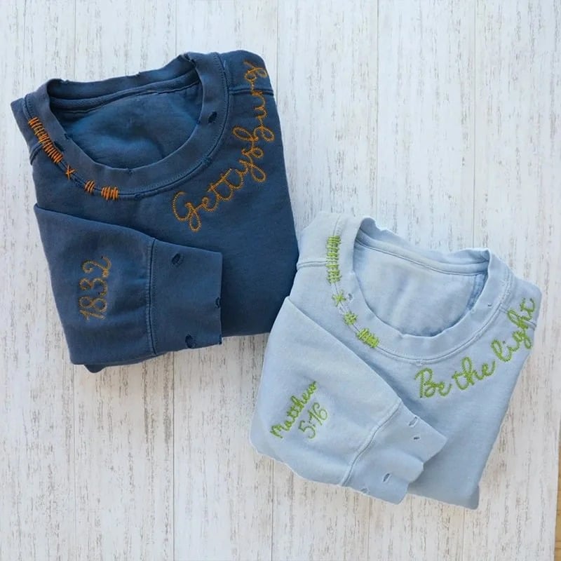 🌈Vintage Custom Embroidered Hand Distressed Crew Neck Sweatshirt👚