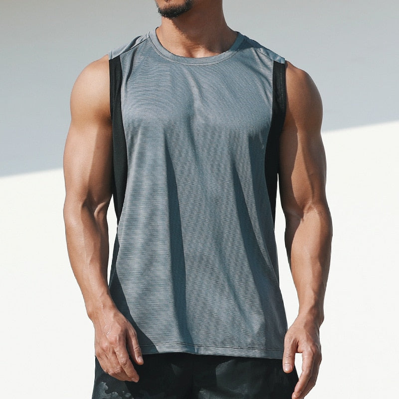 BREATHABLE ATHLETIC SHIRT