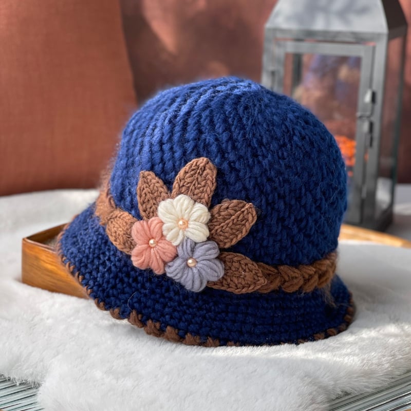 🎄Women's  Flowers Knitted Woolen Hat