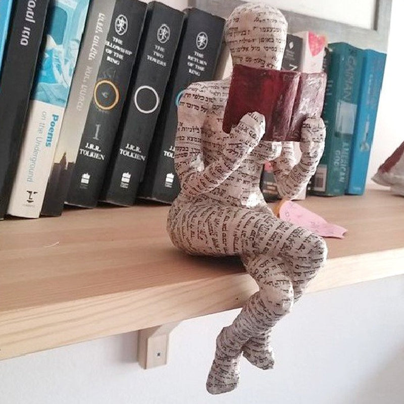 Creative Reader Decoration From Resin